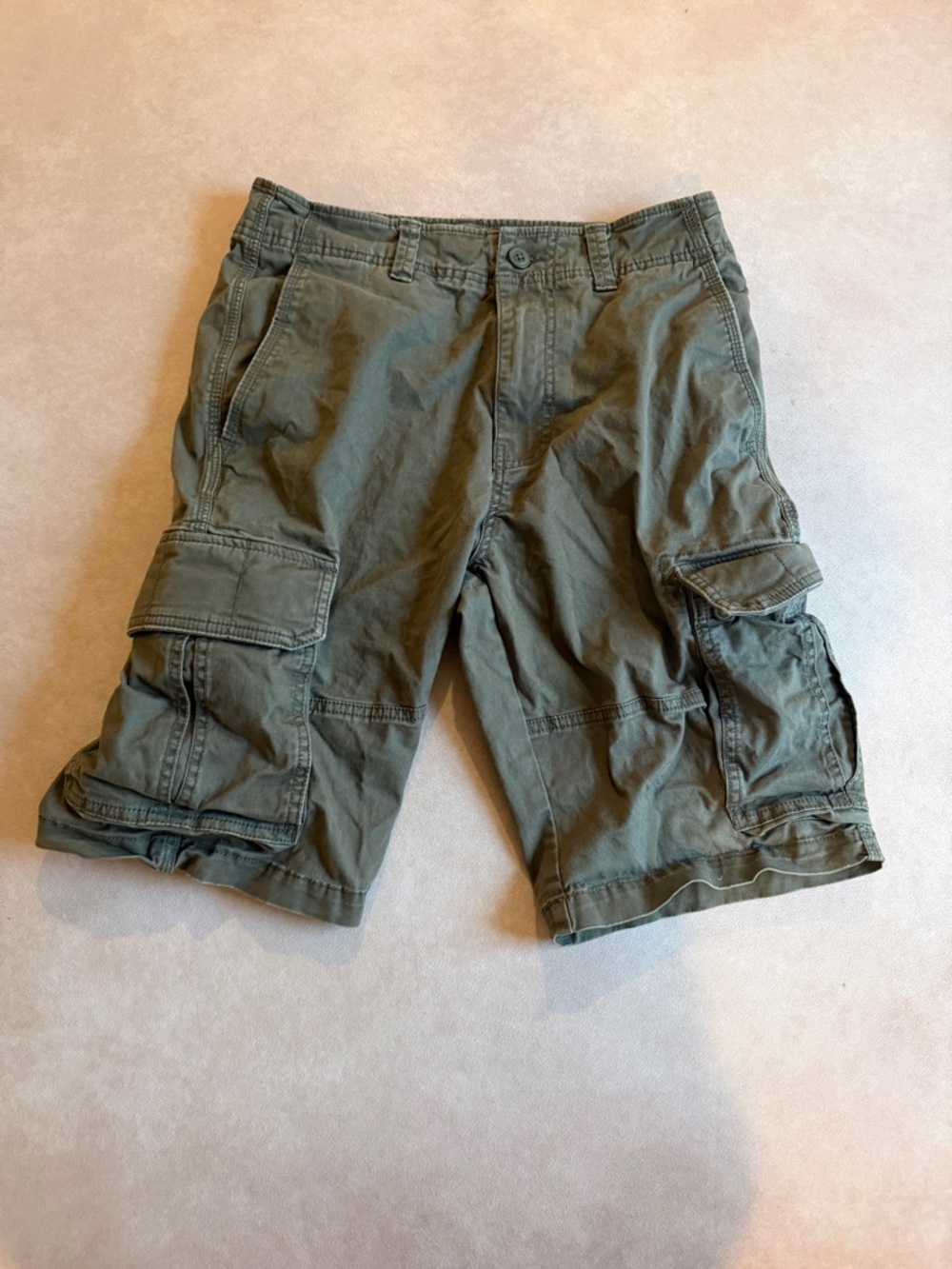 Goodfellow Men's Cargo Shorts in Olive Green • size 28